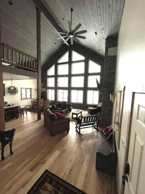 3505 Joseph Dr Cabin With Breathtaking Views, 30 Miles To Yellowstone Island Park Εξωτερικό φωτογραφία